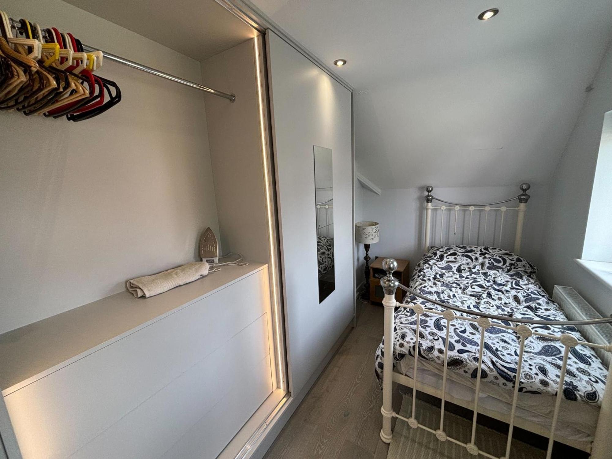 Accommodatie bij particulieren Luxurious Shared - Self Check-in, Free Street Parking Watford (Hertfordshire)
